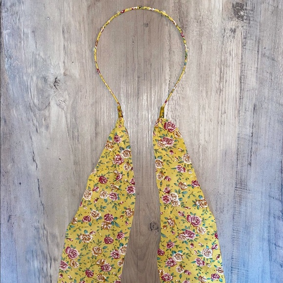 Pearl Headband - Picture 1 of 3